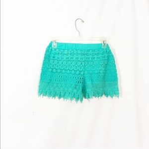 MINT GREEN CROCHET SHORTS